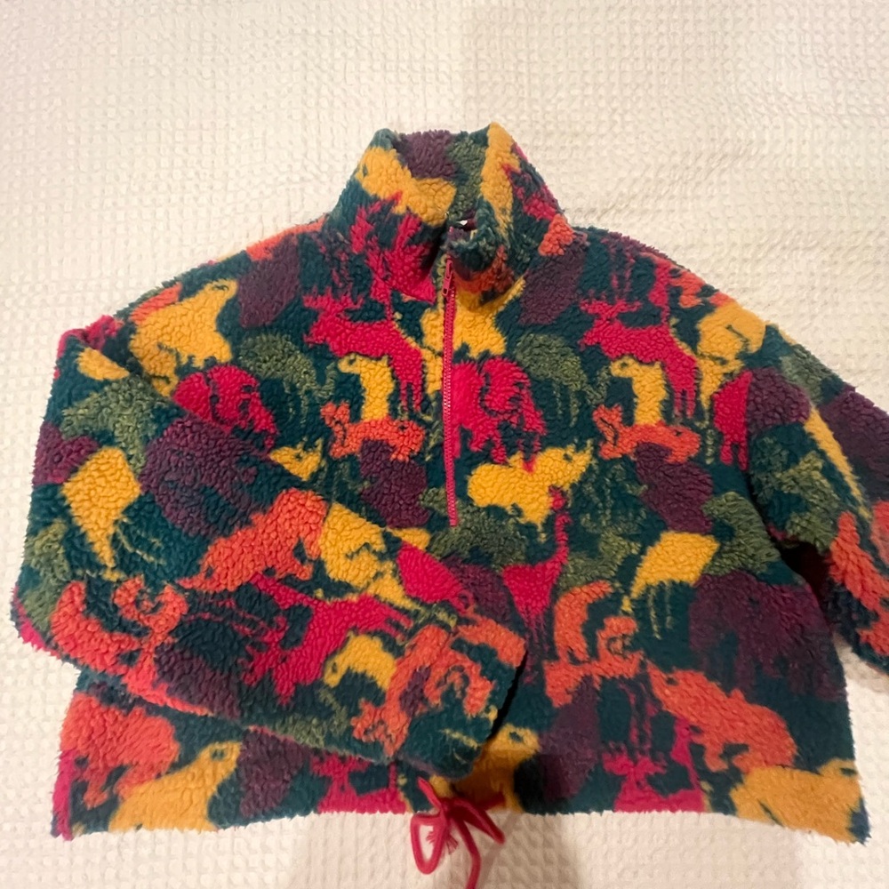 Cropped Colorful Patterned fleece